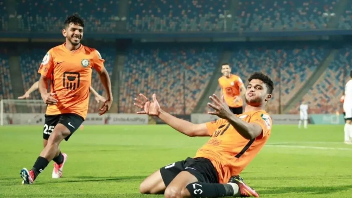 وكيل أسامة فيصل يكشف حقيقة انتقال اللاعب للأهلي | كورابيا