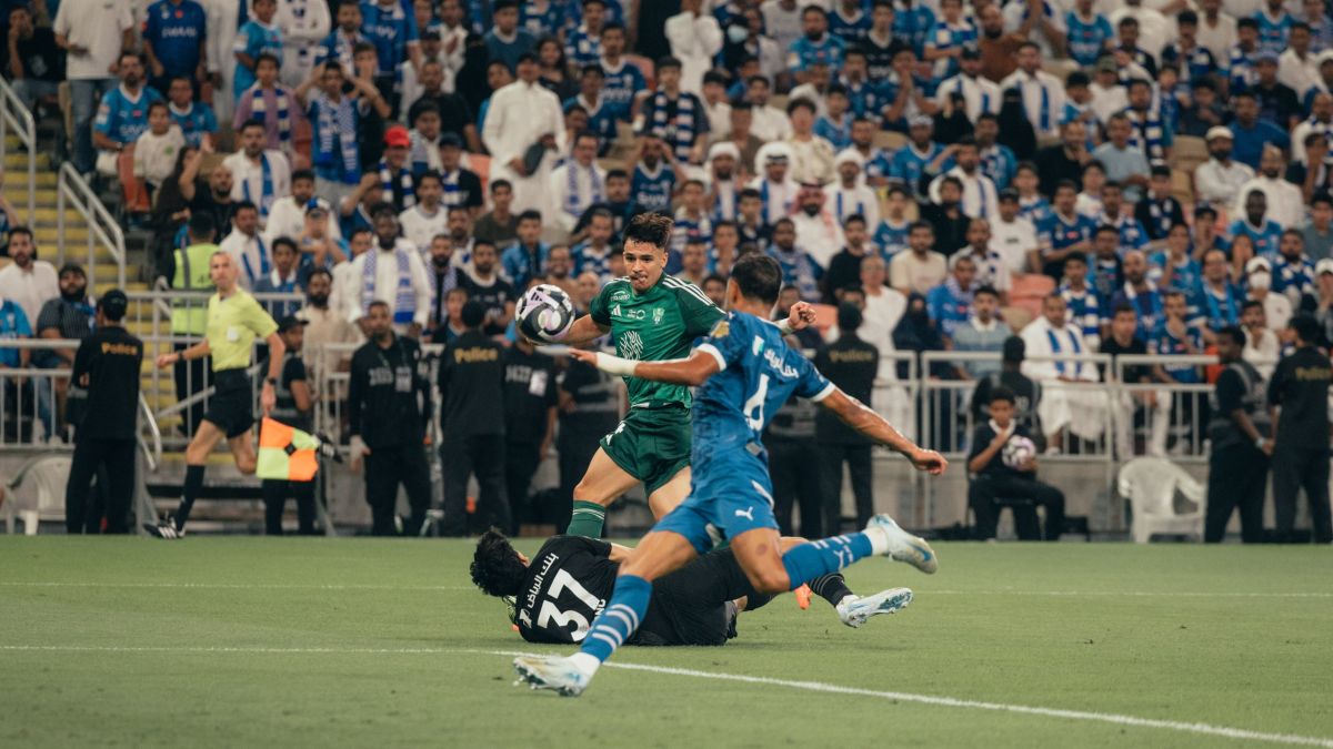 الهلال - الأهلي