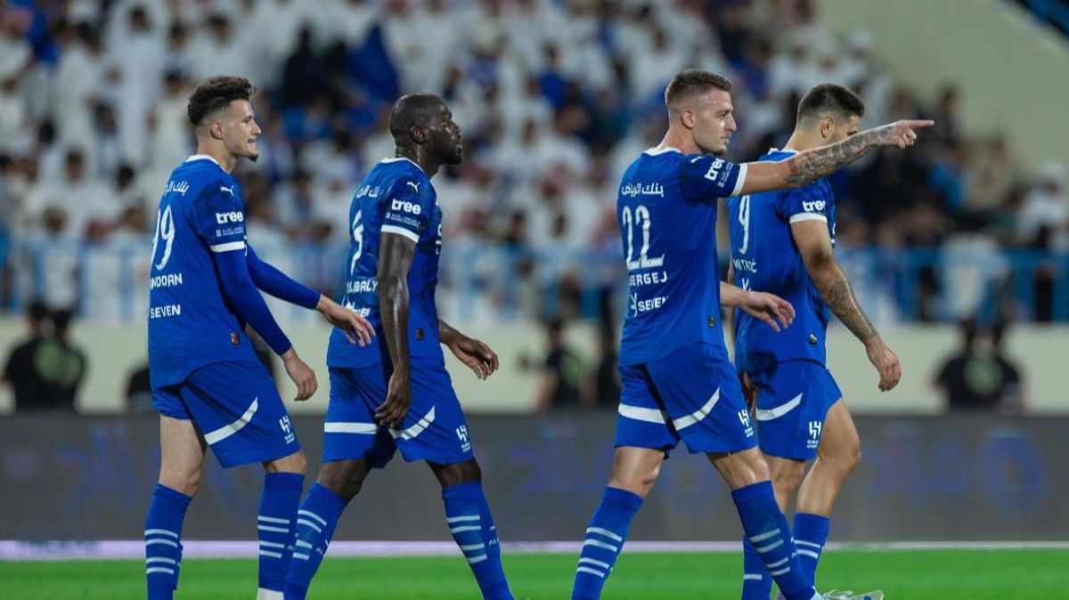 الهلال