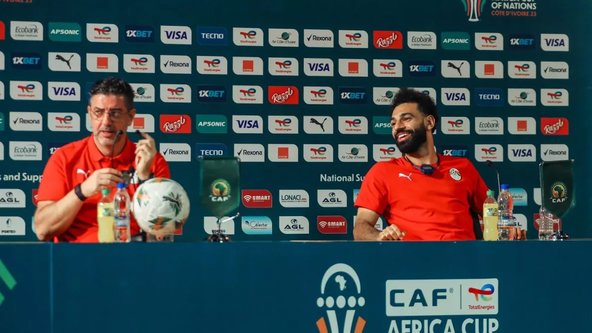 محمد صلاح وفيتوريا