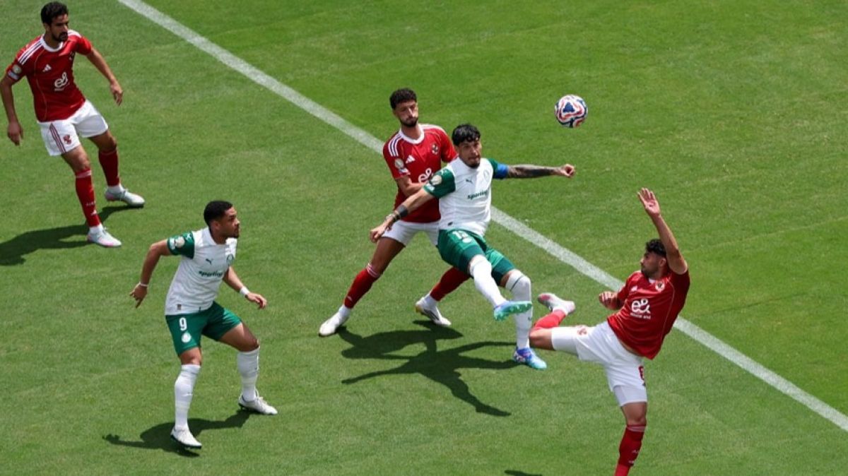 الأهلي وبالميراس