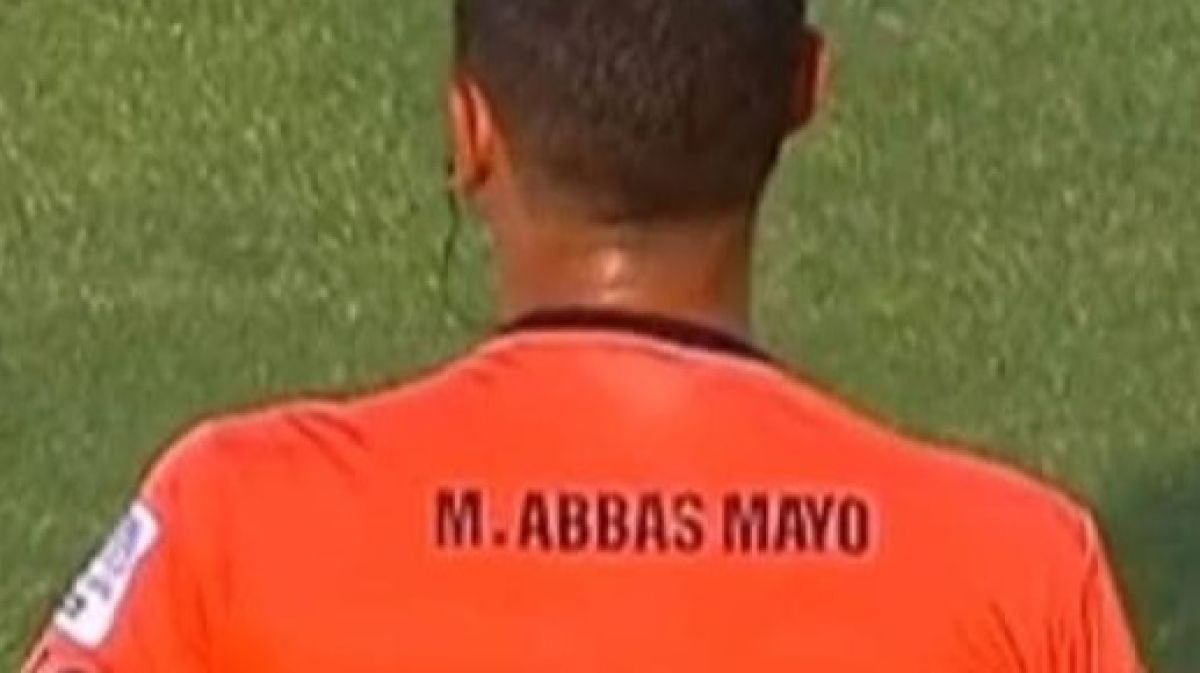 الحكم محمد عباس مايو