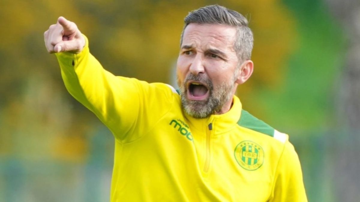 جوزيف زينباور مدرب شبيبة القبائل