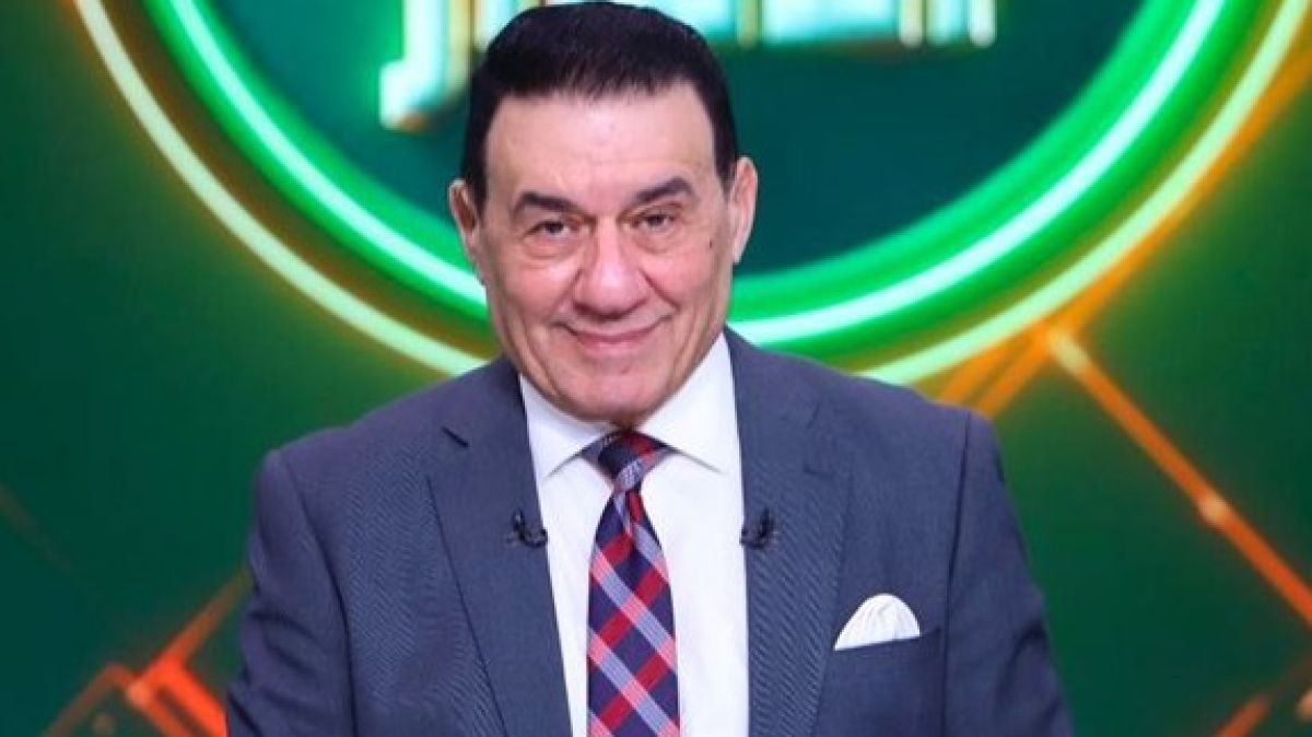 مدحت شلبي