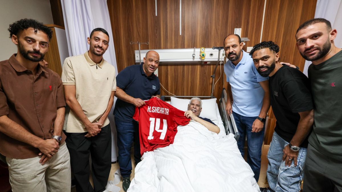 وفد الاهلي يزور حسن شحاتة