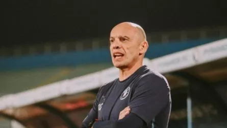 تاكيس جونياس