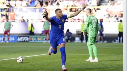 فرنسا مبابي