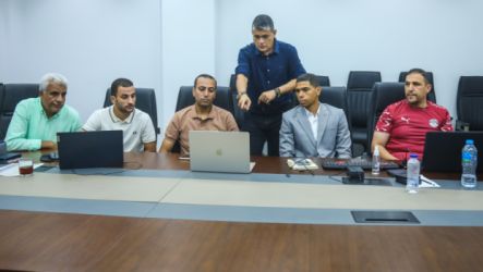 اجتماع اوسكار مع الحكام