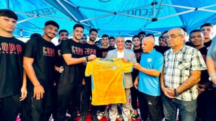 اجتماع محافظ الإسماعيلية مع لاعبي الفريق