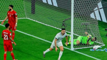 العراق و البحرين