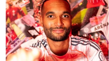 جوناثان تاه