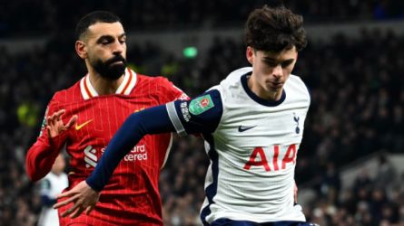 ليفربول وتوتنهام