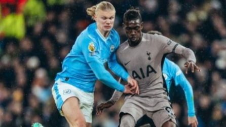 مانشستر سيتي وتوتنهام مانشستر سيتي وتوتنهام