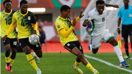 نيجيريا و أوغندا