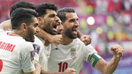 إيران