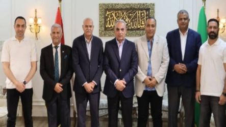 اعضاء الاسماعيلي ومحافظ الاسماعيليه