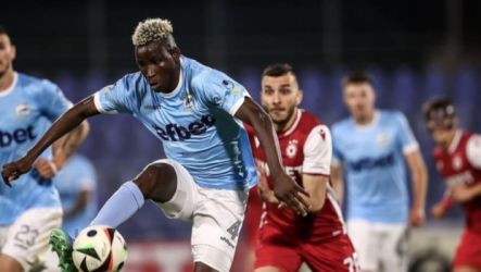 ديفيد أكينتولا