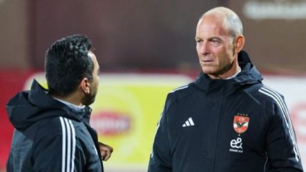 عادل مصطفى وتوروب