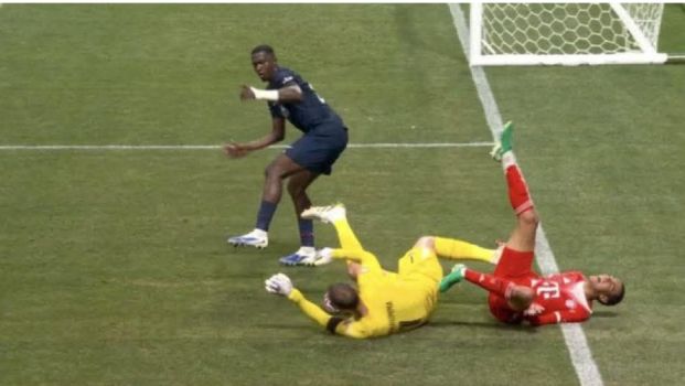 تفاصيل إصابة موسيالا ومدة غيابه عن بايرن ميونخ