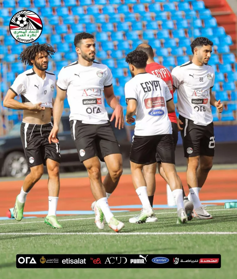 منتخب مصر - محمد صلاح - النني منتخب مصر - محمد صلاح - النني