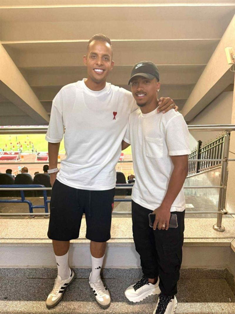 ألفينا ألفينا