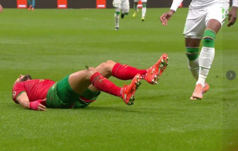 إصابة رومان سايس