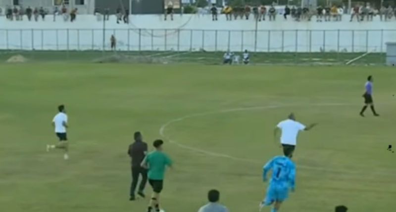 مشادة المصري والترجي مشادة المصري والترجي
