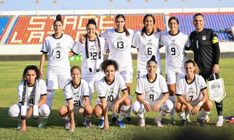 سارة عصام مع منتخب مصر سارة عصام مع منتخب مصر